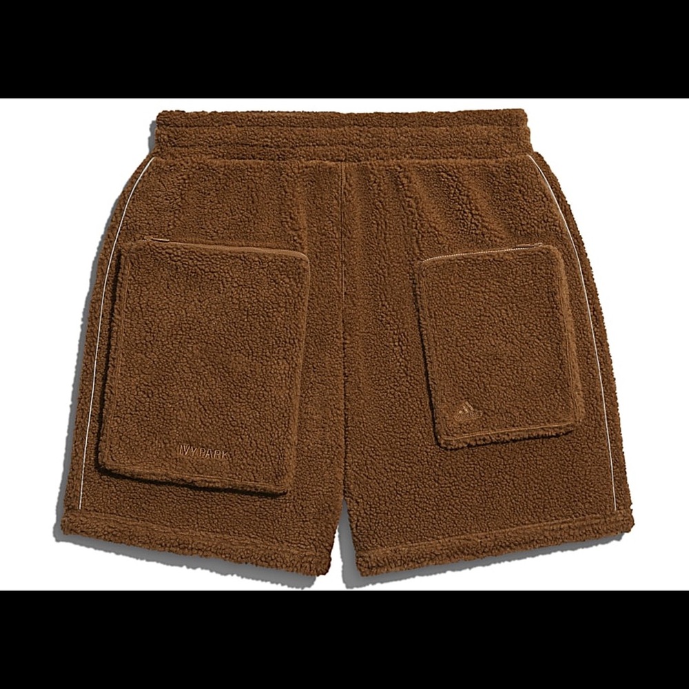 Ivy park adidas cargo shorts. Never been worn/new.